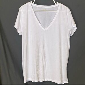 LILLY PULITZER White V Neck T Shirt XL